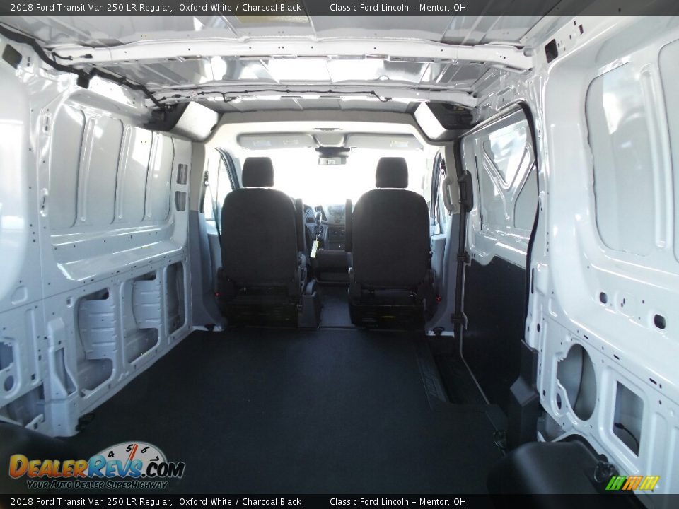 2018 Ford Transit Van 250 LR Regular Oxford White / Charcoal Black Photo #5