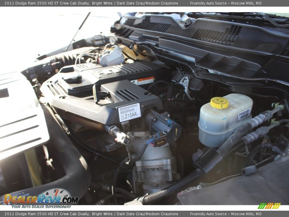 2011 Dodge Ram 3500 HD ST Crew Cab Dually Bright White / Dark Slate Gray/Medium Graystone Photo #26