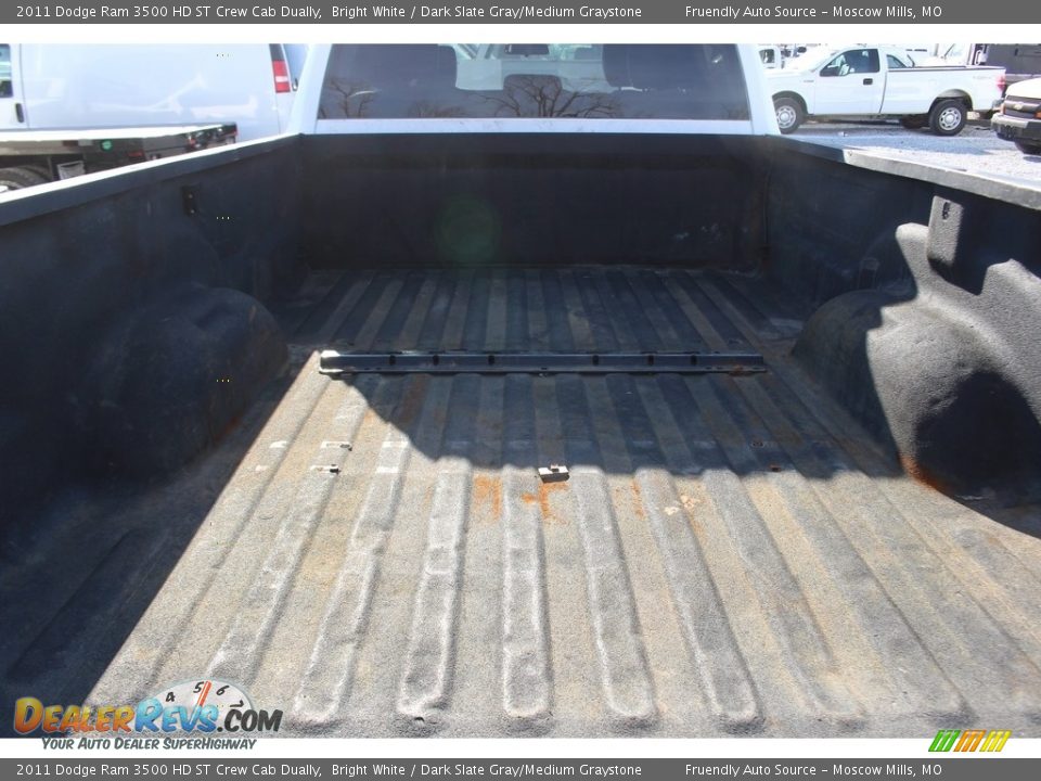 2011 Dodge Ram 3500 HD ST Crew Cab Dually Bright White / Dark Slate Gray/Medium Graystone Photo #28