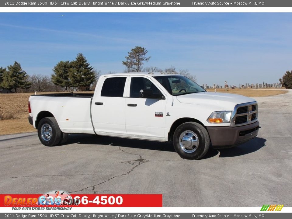 2011 Dodge Ram 3500 HD ST Crew Cab Dually Bright White / Dark Slate Gray/Medium Graystone Photo #31