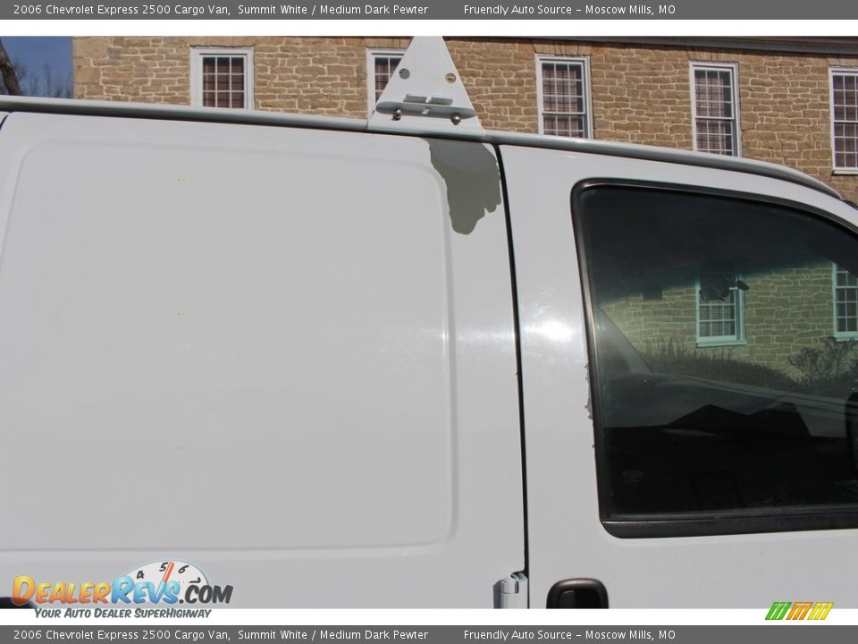 2006 Chevrolet Express 2500 Cargo Van Summit White / Medium Dark Pewter Photo #9