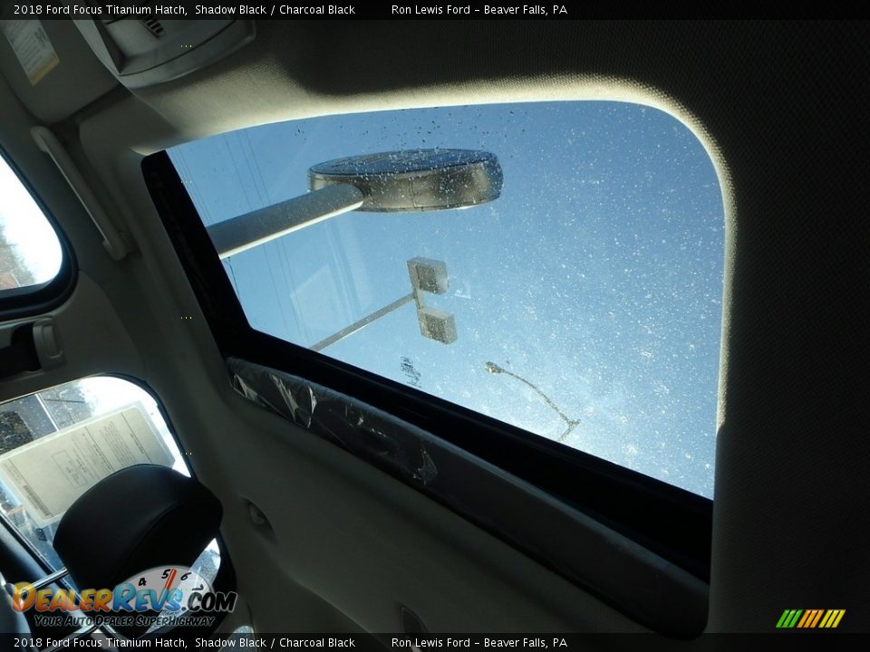 2018 Ford Focus Titanium Hatch Shadow Black / Charcoal Black Photo #16