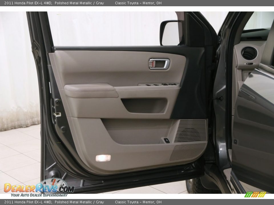 2011 Honda Pilot EX-L 4WD Polished Metal Metallic / Gray Photo #4