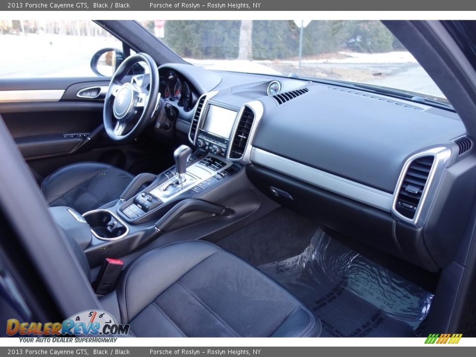 2013 Porsche Cayenne GTS Black / Black Photo #16