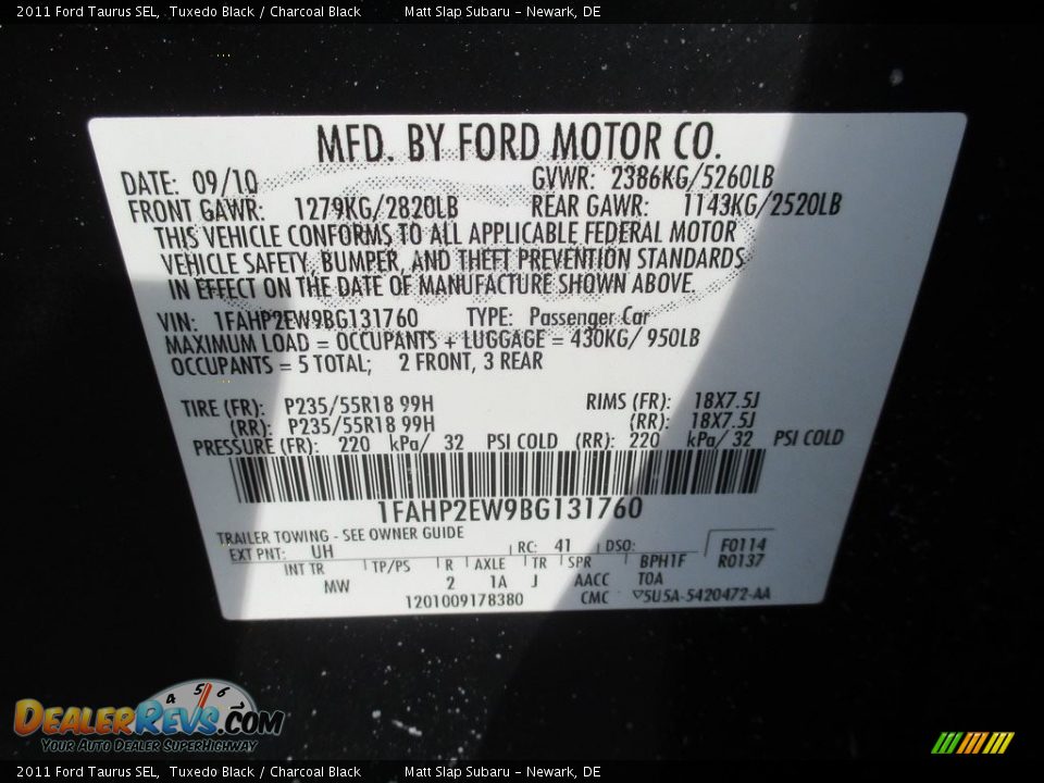 2011 Ford Taurus SEL Tuxedo Black / Charcoal Black Photo #29