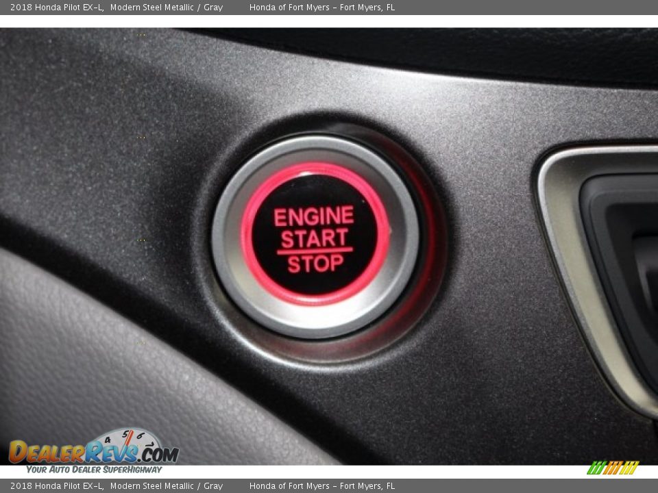 2018 Honda Pilot EX-L Modern Steel Metallic / Gray Photo #28