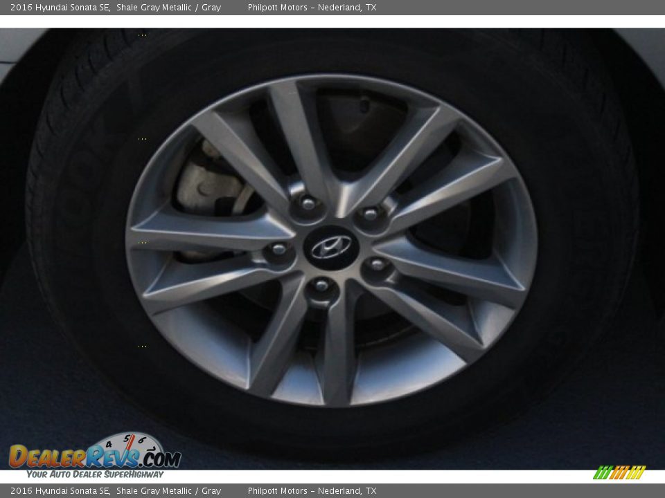 2016 Hyundai Sonata SE Shale Gray Metallic / Gray Photo #5
