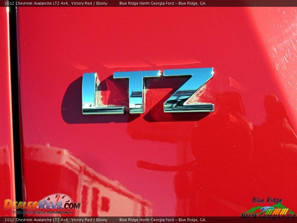 2012 Chevrolet Avalanche LTZ 4x4 Victory Red / Ebony Photo #36