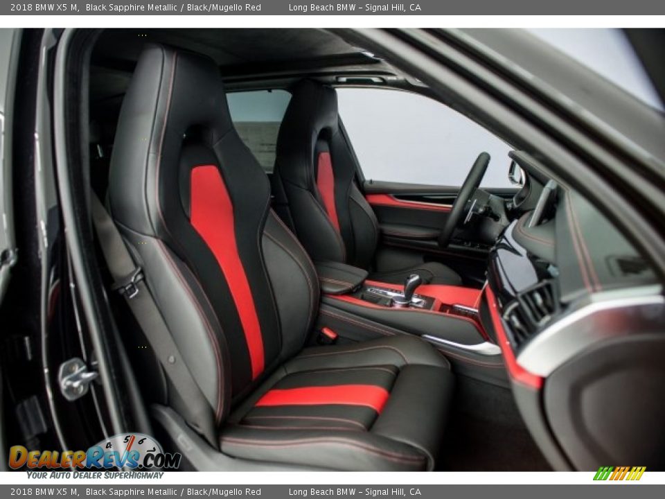 Front Seat of 2018 BMW X5 M  Photo #2