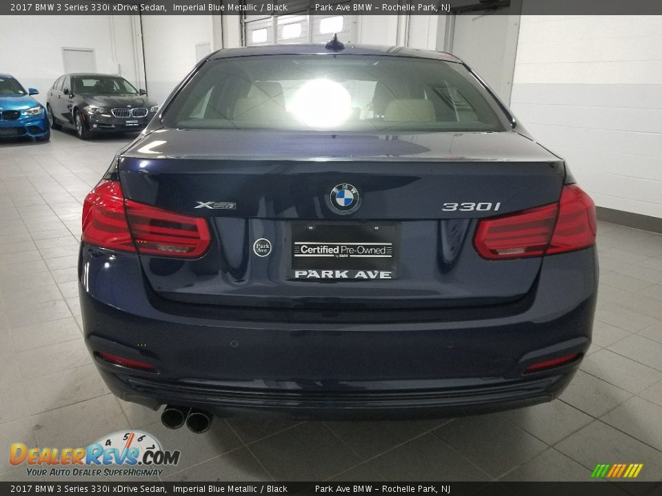 2017 BMW 3 Series 330i xDrive Sedan Imperial Blue Metallic / Black Photo #4
