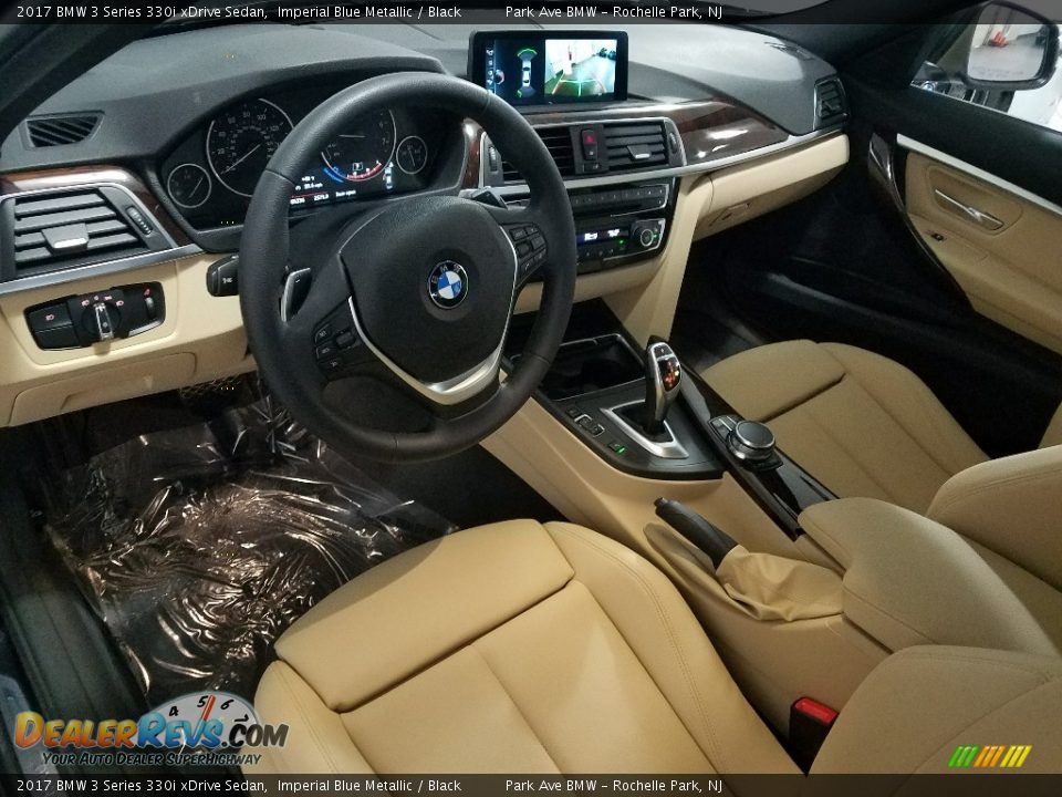2017 BMW 3 Series 330i xDrive Sedan Imperial Blue Metallic / Black Photo #13