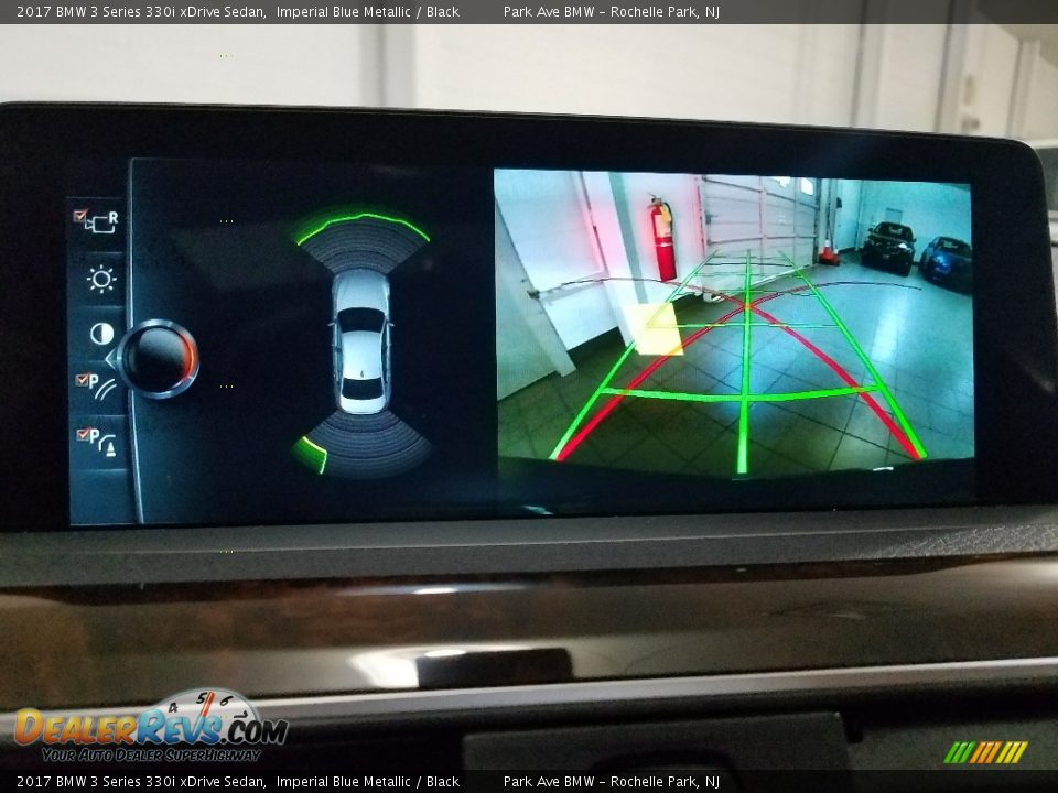 2017 BMW 3 Series 330i xDrive Sedan Imperial Blue Metallic / Black Photo #24