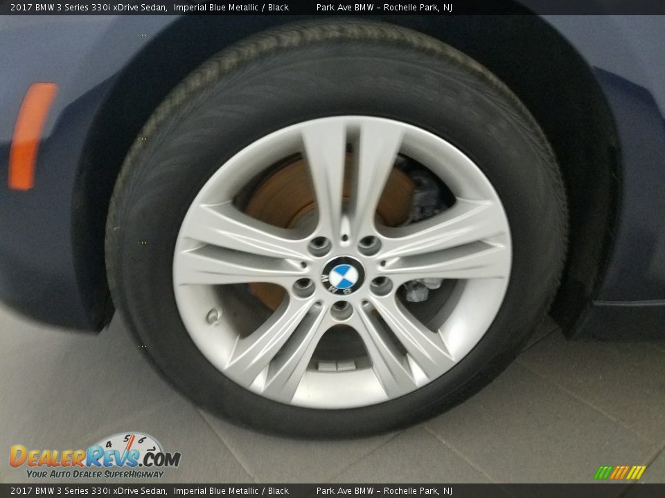 2017 BMW 3 Series 330i xDrive Sedan Imperial Blue Metallic / Black Photo #26