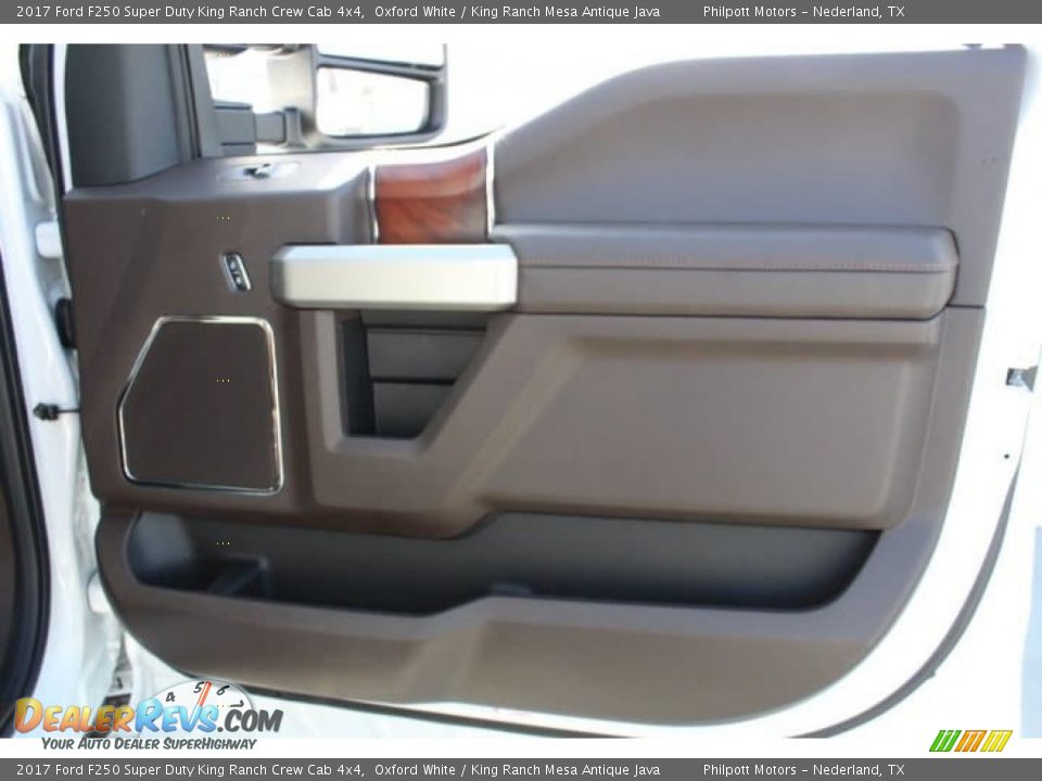 2017 Ford F250 Super Duty King Ranch Crew Cab 4x4 Oxford White / King Ranch Mesa Antique Java Photo #32