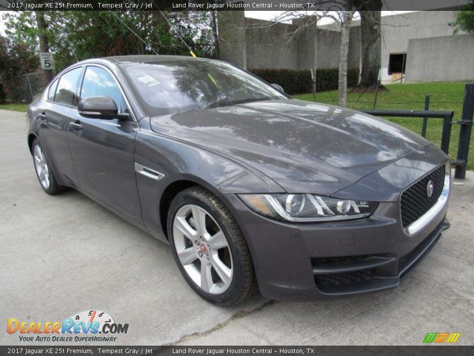 2017 Jaguar XE 25t Premium Tempest Gray / Jet Photo #9