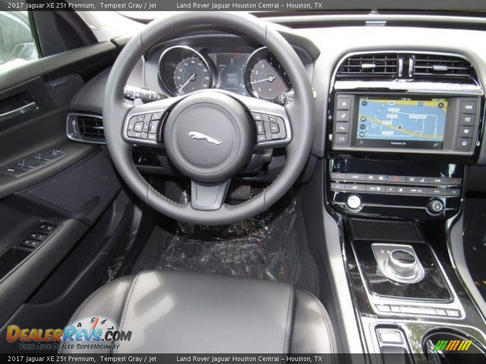 2017 Jaguar XE 25t Premium Tempest Gray / Jet Photo #13