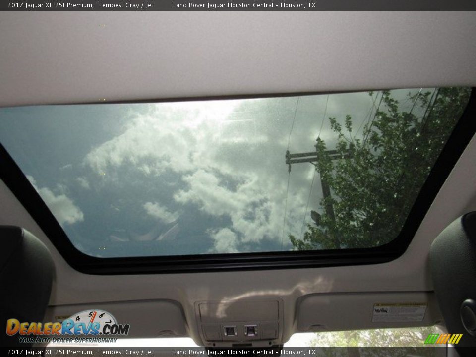 2017 Jaguar XE 25t Premium Tempest Gray / Jet Photo #16