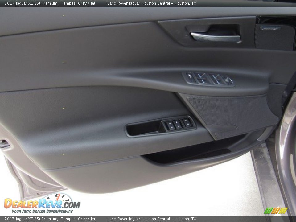 2017 Jaguar XE 25t Premium Tempest Gray / Jet Photo #17