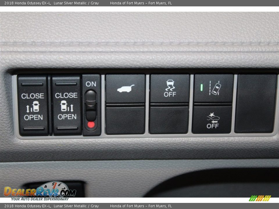 2018 Honda Odyssey EX-L Lunar Silver Metallic / Gray Photo #27