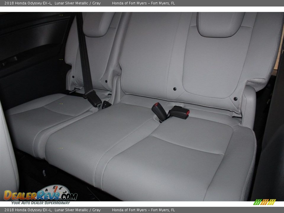 2018 Honda Odyssey EX-L Lunar Silver Metallic / Gray Photo #30