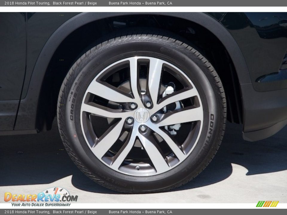 2018 Honda Pilot Touring Black Forest Pearl / Beige Photo #5