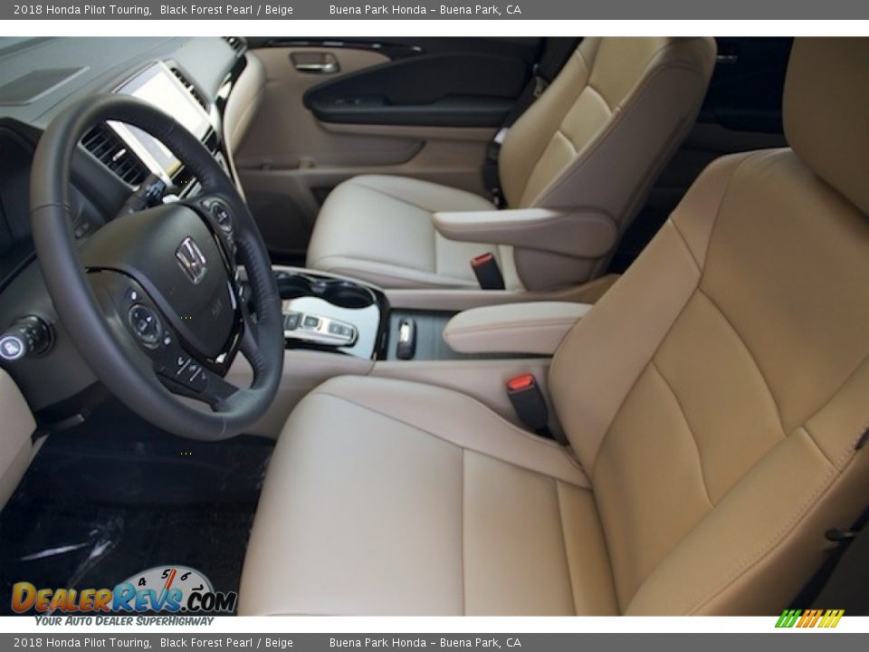 2018 Honda Pilot Touring Black Forest Pearl / Beige Photo #9