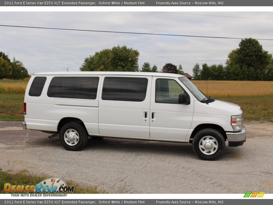 2011 Ford E Series Van E350 XLT Extended Passenger Oxford White / Medium Flint Photo #6