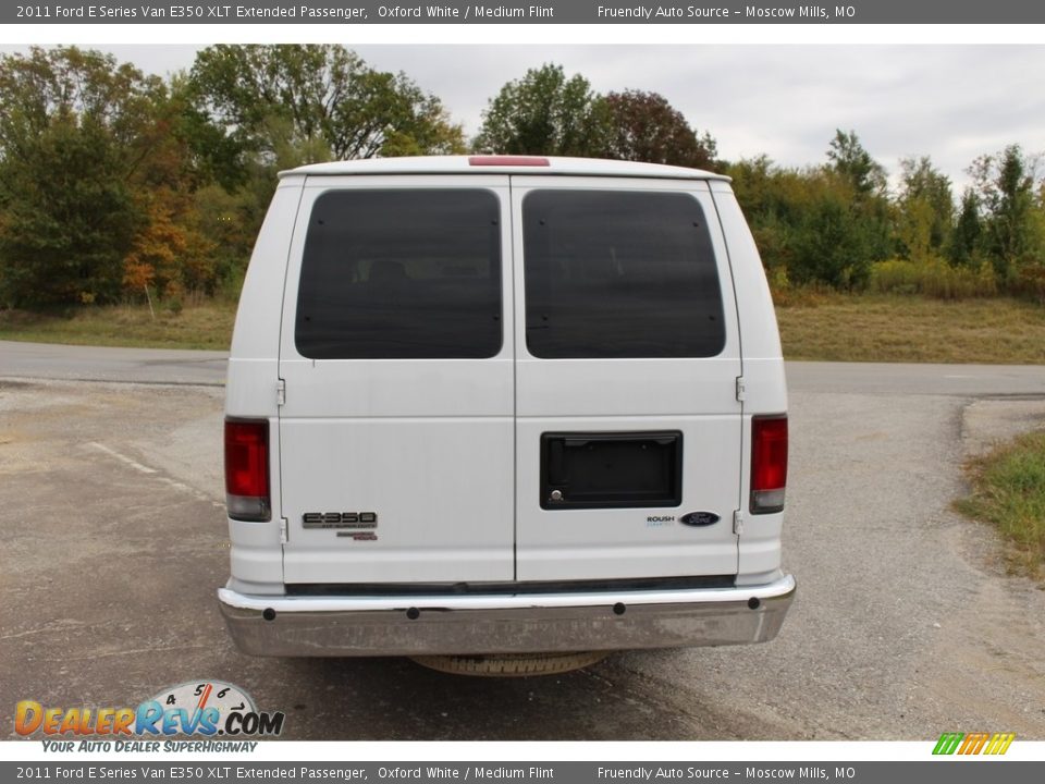 2011 Ford E Series Van E350 XLT Extended Passenger Oxford White / Medium Flint Photo #29