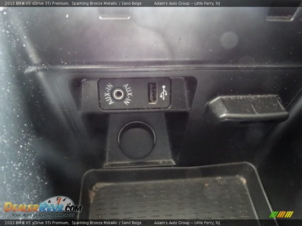 2013 BMW X5 xDrive 35i Premium Sparkling Bronze Metallic / Sand Beige Photo #24