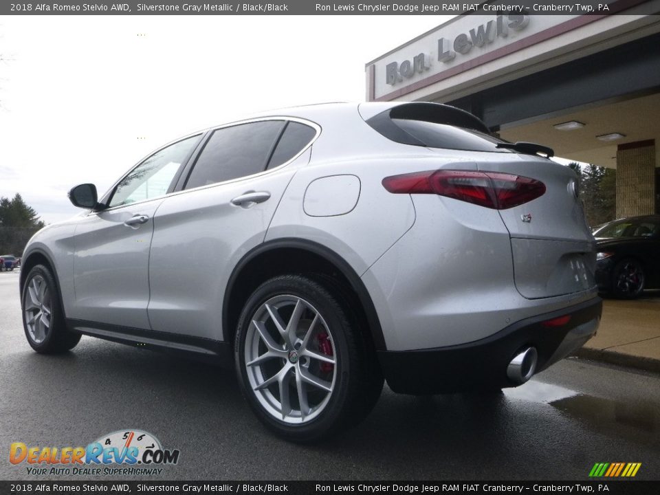 2018 Alfa Romeo Stelvio AWD Silverstone Gray Metallic / Black/Black Photo #5