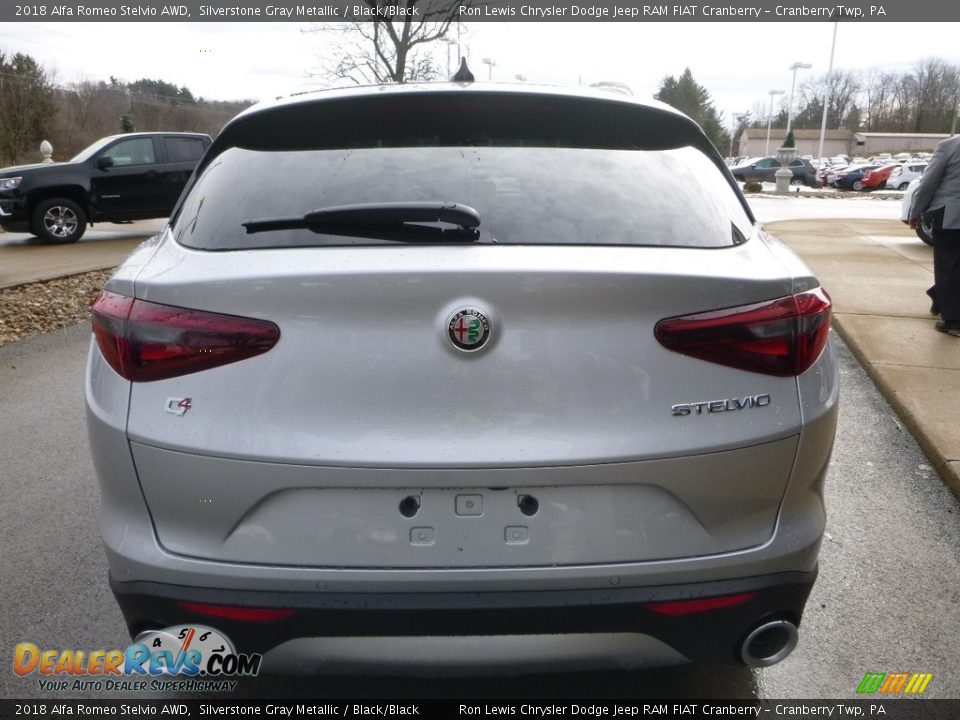 2018 Alfa Romeo Stelvio AWD Silverstone Gray Metallic / Black/Black Photo #6