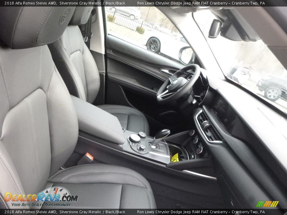 2018 Alfa Romeo Stelvio AWD Silverstone Gray Metallic / Black/Black Photo #14