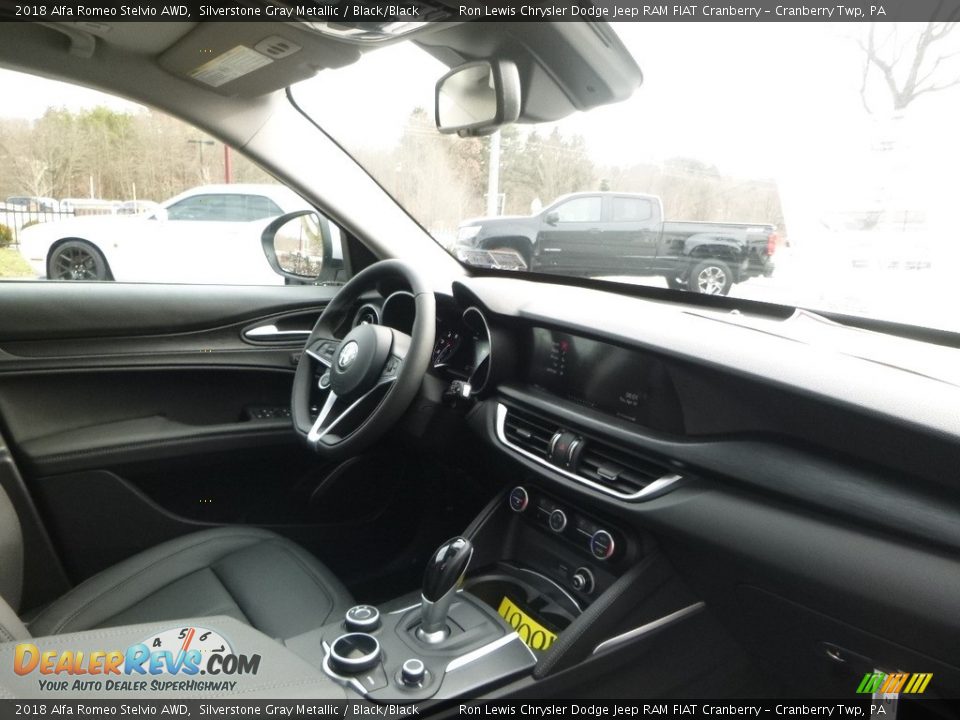 2018 Alfa Romeo Stelvio AWD Silverstone Gray Metallic / Black/Black Photo #15