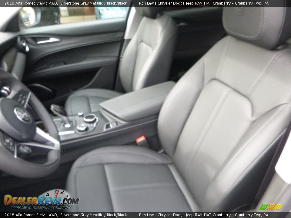 2018 Alfa Romeo Stelvio AWD Silverstone Gray Metallic / Black/Black Photo #22