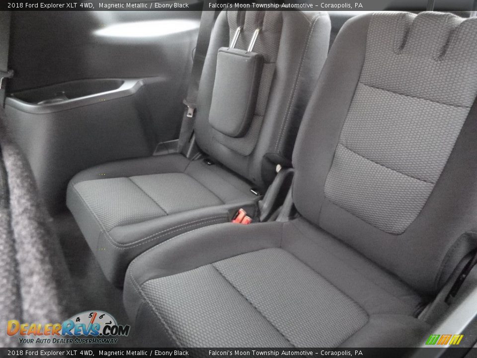 2018 Ford Explorer XLT 4WD Magnetic Metallic / Ebony Black Photo #8