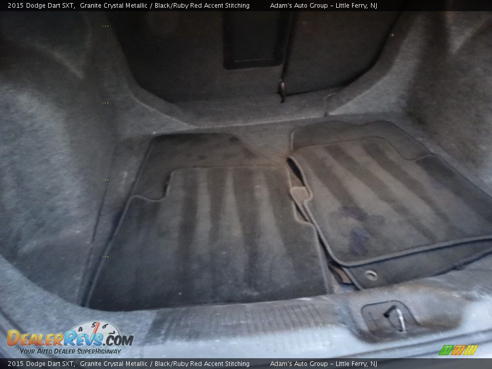 2015 Dodge Dart SXT Granite Crystal Metallic / Black/Ruby Red Accent Stitching Photo #16