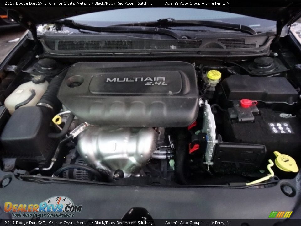 2015 Dodge Dart SXT Granite Crystal Metallic / Black/Ruby Red Accent Stitching Photo #17