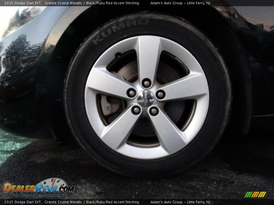 2015 Dodge Dart SXT Granite Crystal Metallic / Black/Ruby Red Accent Stitching Photo #18