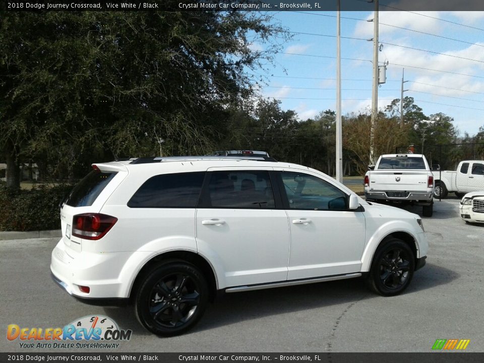 2018 Dodge Journey Crossroad Vice White / Black Photo #5
