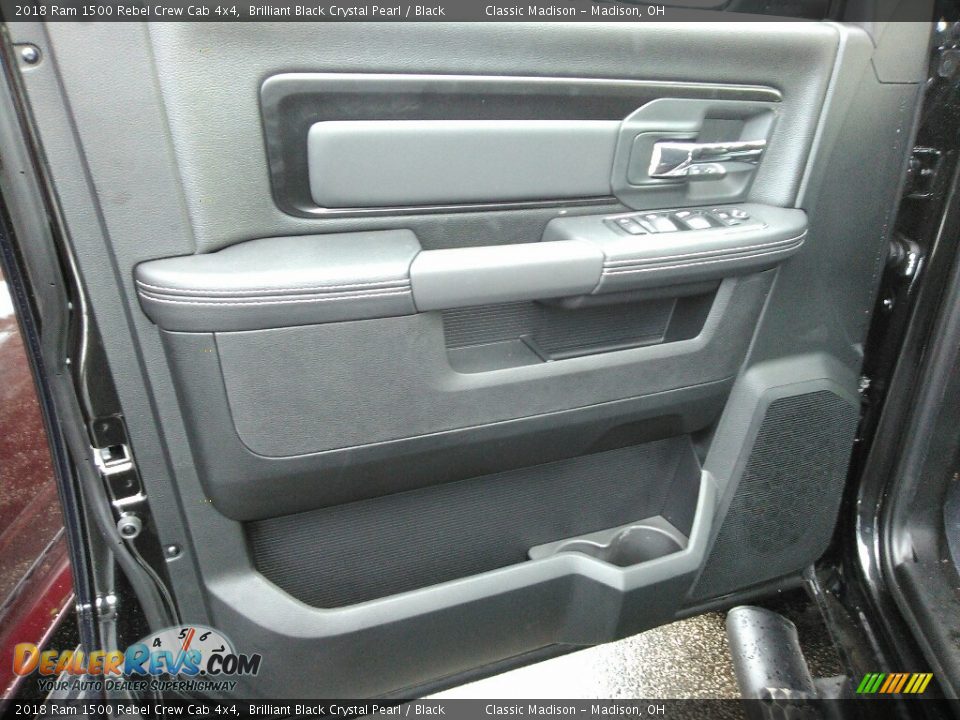 2018 Ram 1500 Rebel Crew Cab 4x4 Brilliant Black Crystal Pearl / Black Photo #5