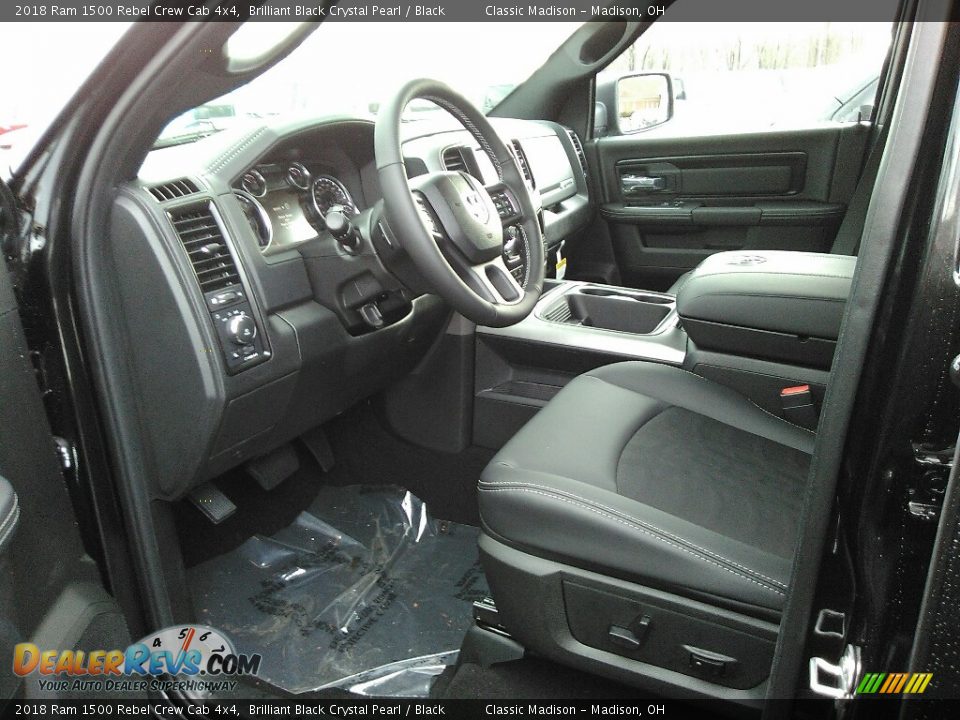 2018 Ram 1500 Rebel Crew Cab 4x4 Brilliant Black Crystal Pearl / Black Photo #6
