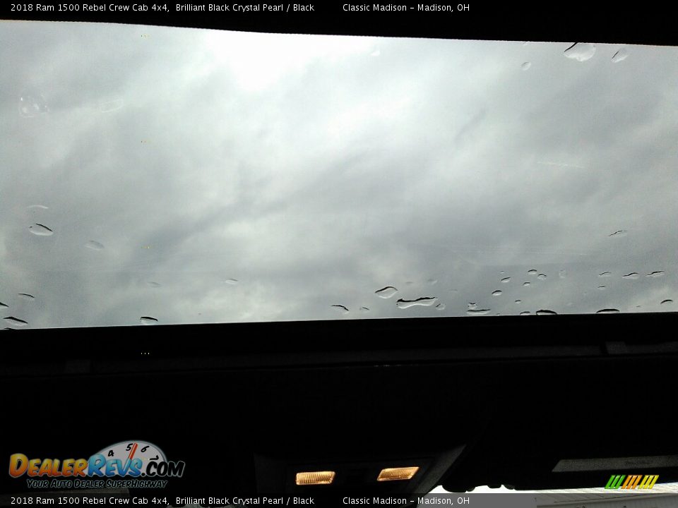 2018 Ram 1500 Rebel Crew Cab 4x4 Brilliant Black Crystal Pearl / Black Photo #11