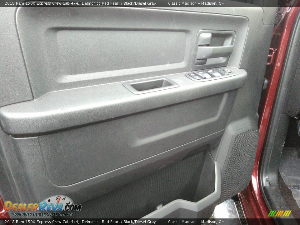 2018 Ram 1500 Express Crew Cab 4x4 Delmonico Red Pearl / Black/Diesel Gray Photo #4