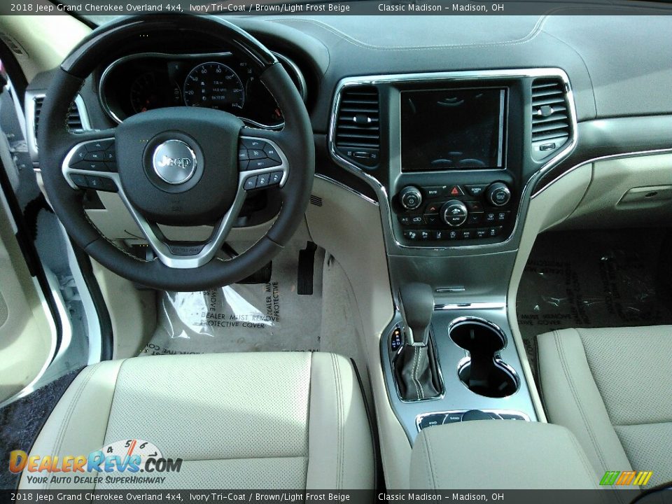2018 Jeep Grand Cherokee Overland 4x4 Ivory Tri-Coat / Brown/Light Frost Beige Photo #4