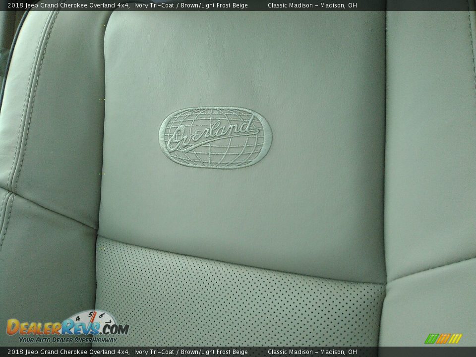 2018 Jeep Grand Cherokee Overland 4x4 Ivory Tri-Coat / Brown/Light Frost Beige Photo #11