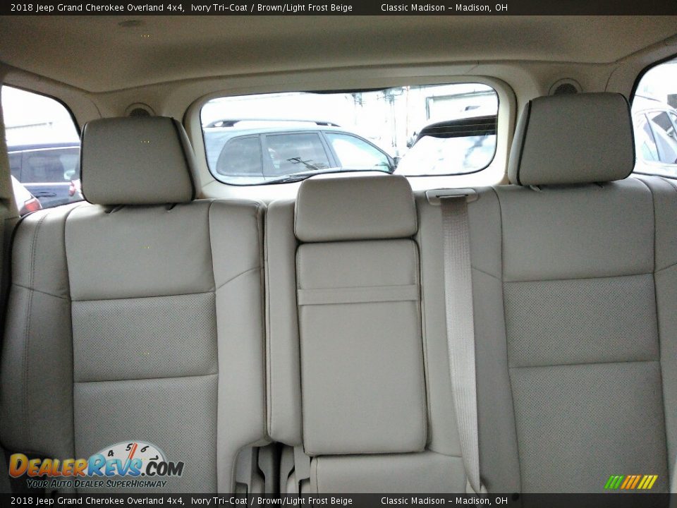 2018 Jeep Grand Cherokee Overland 4x4 Ivory Tri-Coat / Brown/Light Frost Beige Photo #12