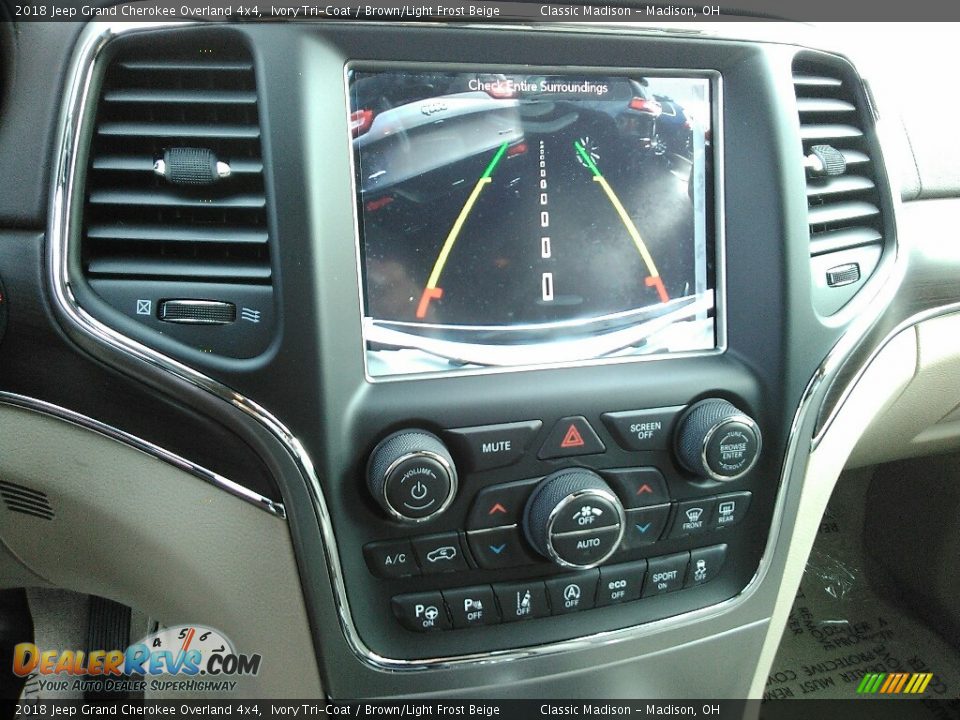 2018 Jeep Grand Cherokee Overland 4x4 Ivory Tri-Coat / Brown/Light Frost Beige Photo #13