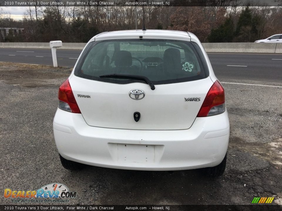 2010 Toyota Yaris 3 Door Liftback Polar White / Dark Charcoal Photo #5