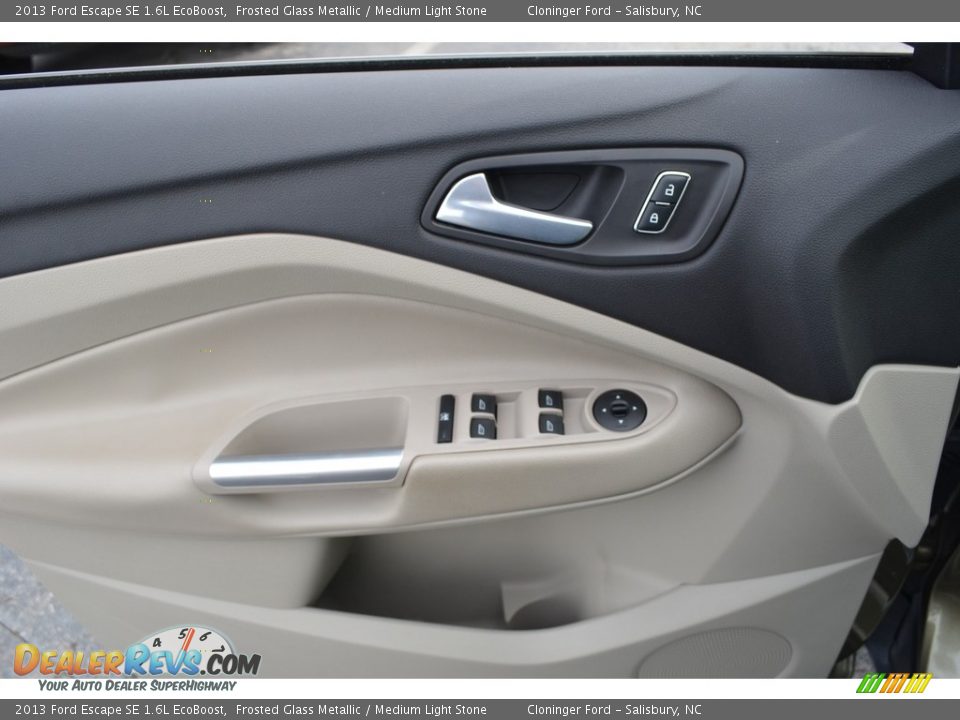 2013 Ford Escape SE 1.6L EcoBoost Frosted Glass Metallic / Medium Light Stone Photo #7