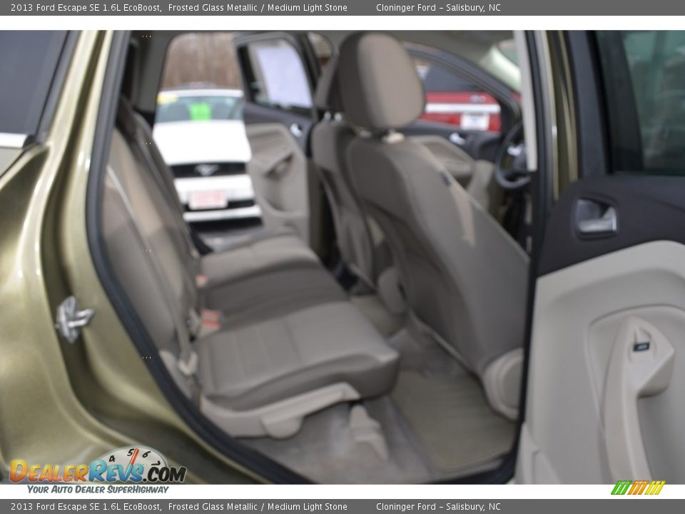2013 Ford Escape SE 1.6L EcoBoost Frosted Glass Metallic / Medium Light Stone Photo #13
